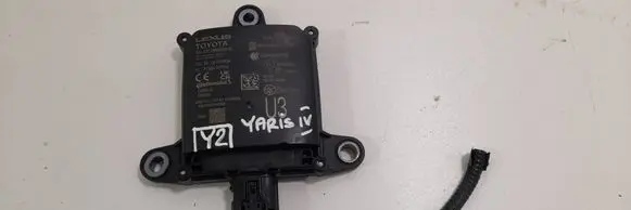 Toyota Yaris XP210 Distronic sensor radar 881620D030