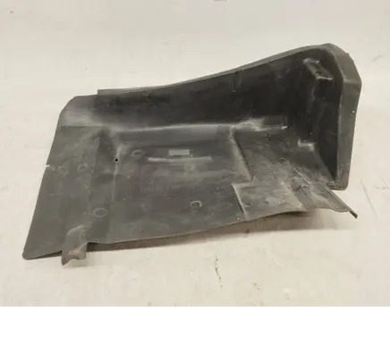 Mercedes-Benz E W124 Other engine bay part 1246261630 A1246261630