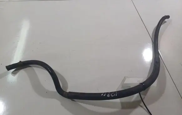 Peugeot 4007 Engine coolant pipe/hose