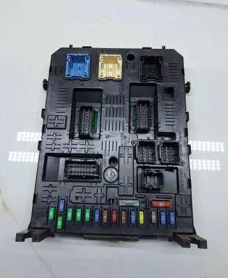 Citroen C4 I Picasso Comfort/convenience module 966405908002 281208364