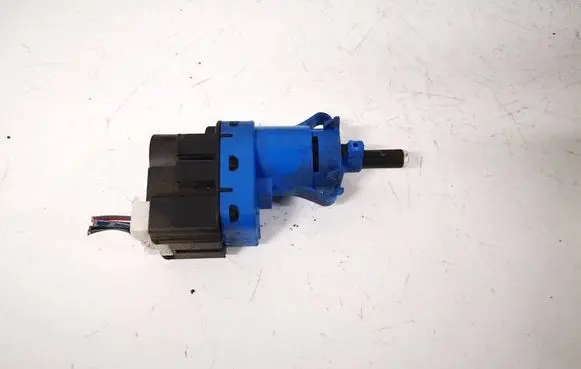 Mazda 6 Brake pedal sensor switch nb7n