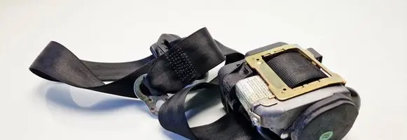 Volkswagen PASSAT B5 Front seatbelt 3B1857706A 061296