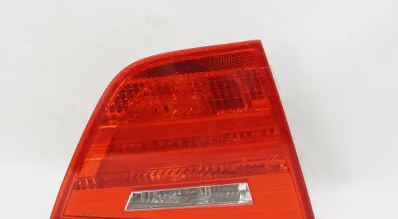 BMW 3 E90 E91 Tailgate rear/tail lights 7154161