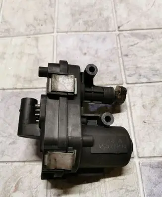 Opel Insignia A Intake manifold valve actuator/motor TMS2 7RF0KF82K