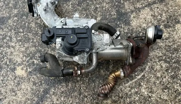 Nissan Note (E11) EGR valve cooler 147355713R 147355713
