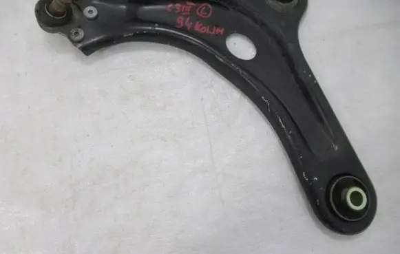 Citroen C3 Front lower control arm/wishbone 