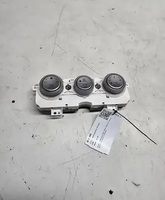 Mazda 6 Climate control unit D209