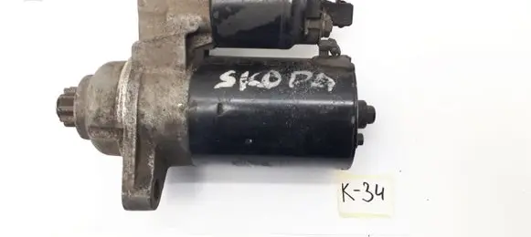 Skoda Fabia Mk1 (6Y) Starter motor 0001121016