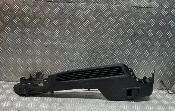 BMW 5 G30 G31 Other trunk/boot trim element 7387527