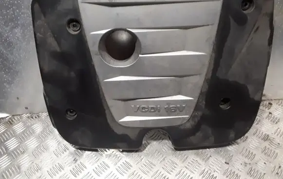 Chevrolet Cruze Engine cover (trim)