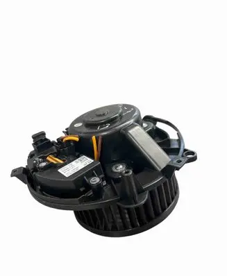 Volkswagen Golf VII Heater fan/blower 2002221