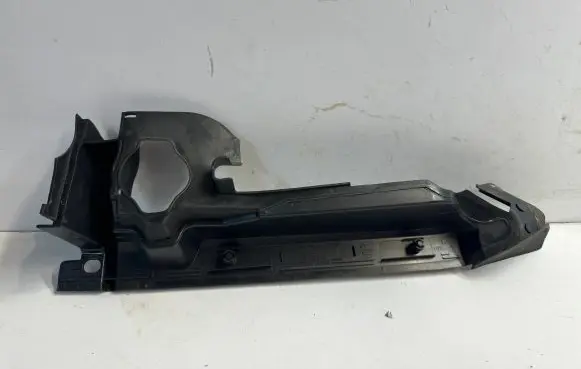 Audi A6 S6 C8 4K Other engine bay part 4K0821170