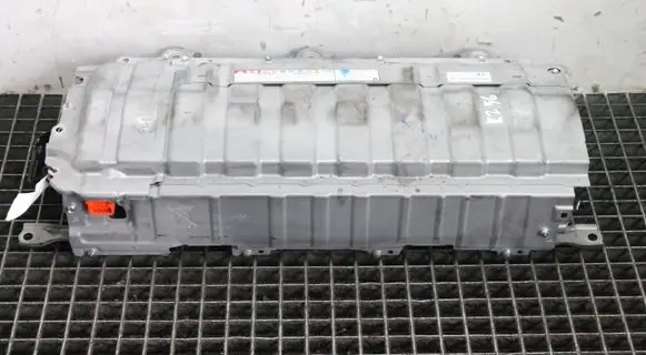 Toyota Prius (XW50) Hybrid / electric car battery G928047200