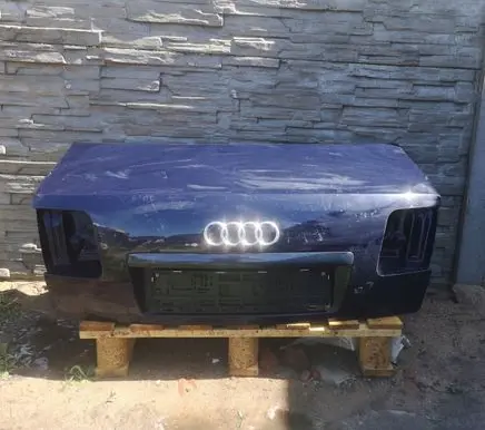Audi A8 S8 D3 4E Tailgate/trunk/boot lid