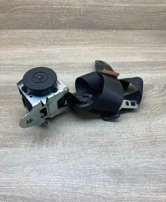 Ford Focus C-MAX Front seatbelt 601597400E