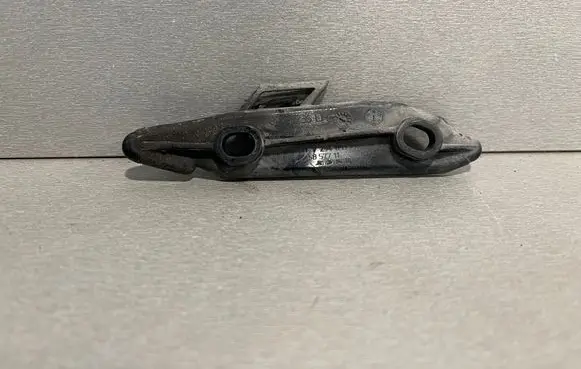 BMW 4 F32 F33 Front bumper mounting bracket 7294653