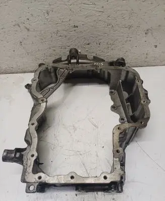 Skoda Fabia Mk3 (NJ) Oil sump 04B103603E