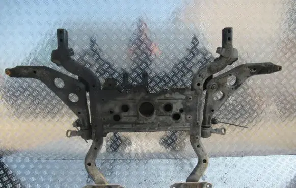 Mini One - Cooper R50 - 53 Front subframe