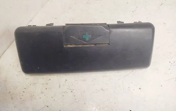BMW 5 E39 First aid kit DN13164 52108176553