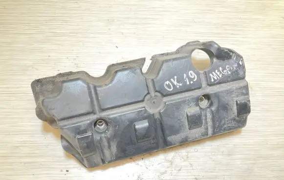 Renault Megane II Engine cover (trim) 8200677518