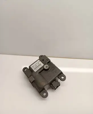 SsangYong Korando Air flap motor/actuator 45261600 C200L0081 15A30