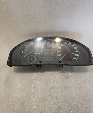 Audi A4 S4 B5 8D Speedometer (instrument cluster) 8D0919033A