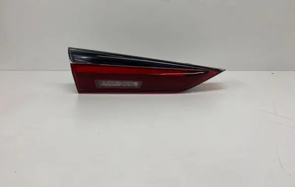 BMW i4 Tailgate rear/tail lights 7477609
