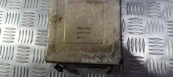 Mitsubishi Galant Engine control unit/module k8t77571 md121767