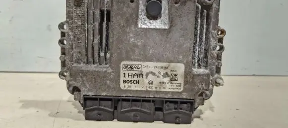 Ford Focus Engine control unit/module 0281011263
