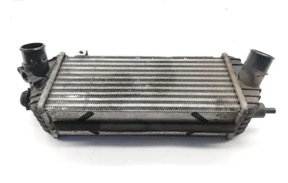 Hyundai ix35 Intercooler radiator 282702A850