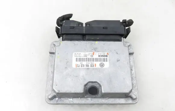 Volkswagen PASSAT B5 Engine control unit/module 038906018FS 0281010171