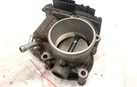 Mitsubishi Outlander Engine shut-off valve