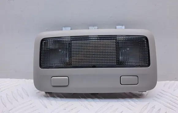 Toyota Avensis T250 Rear seat light 8125005021B0 8136305010