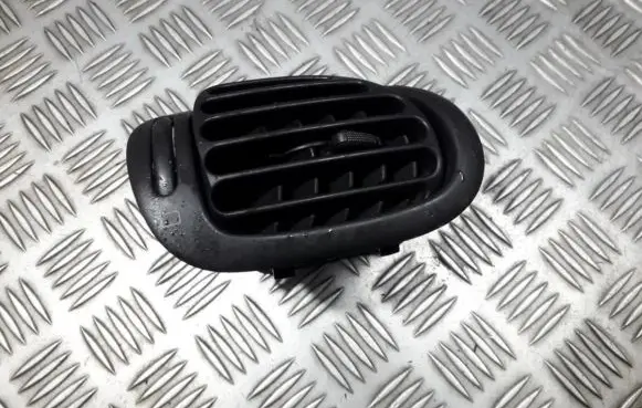 Peugeot 206 Dashboard side air vent grill/cover trim 9624664377 9632184877
