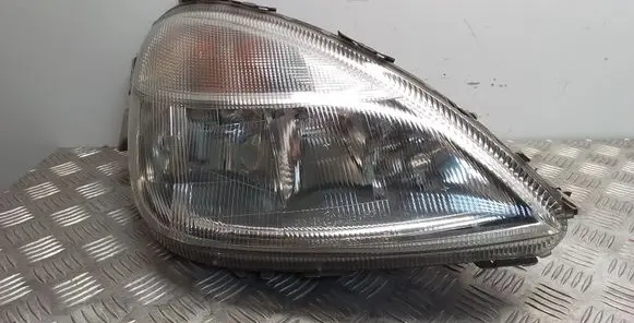 Mercedes-Benz A W168 Headlight/headlamp A1688201061