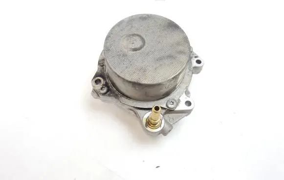Opel Insignia A Vacuum pump