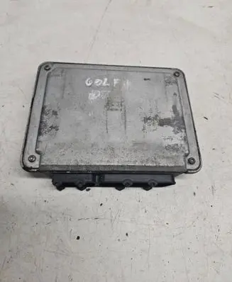 Volkswagen Golf IV Engine control unit/module 0281001728