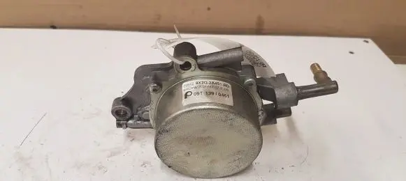 Jaguar XF X250 Vacuum pump 9X2Q2A451BD