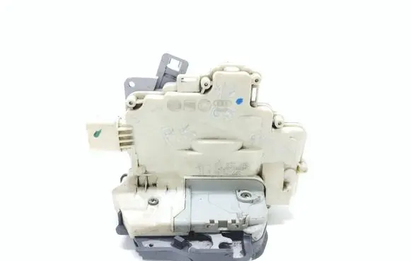 Audi A6 S6 C6 4F Front door lock 4F2837015