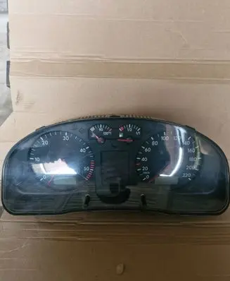 Volkswagen PASSAT B5 Speedometer (instrument cluster) 09052068904