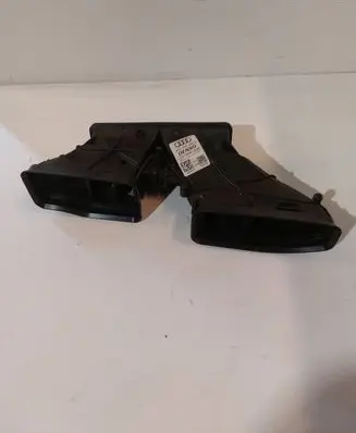 Audi A7 S7 4G Cabin air duct channel 4G1819389A 290810 CZ0174900572