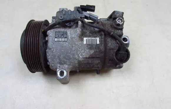 Renault Megane III Air conditioning (A/C) compressor (pump) 447160-6893 52294