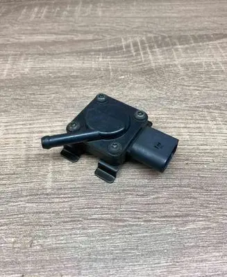BMW 5 E60 E61 Exhaust gas pressure sensor 778921903