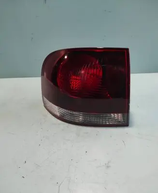 Volkswagen Touareg I Rear/tail lights 28259002
