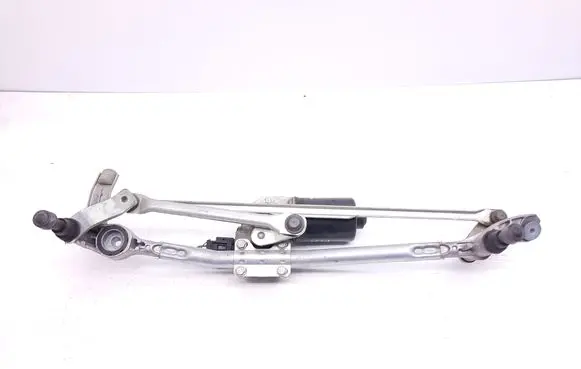BMW 3 E90 E91 Front wiper linkage 7161710 507519 7935781