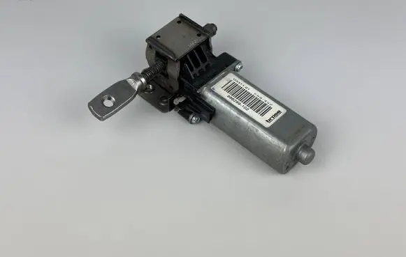 Chrysler Grand Voyager V Seat adjustment motor 986299102 D331101