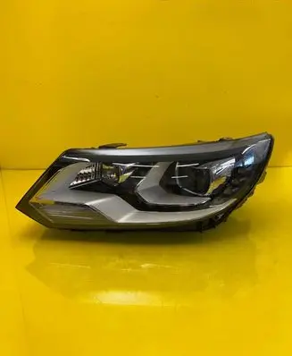 Volkswagen Tiguan Headlight/headlamp 5N1941033