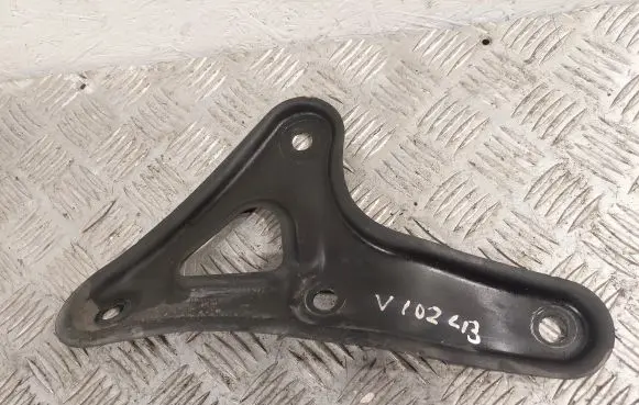 Toyota Corolla Verso AR10 Engine mounting bracket 5225702020