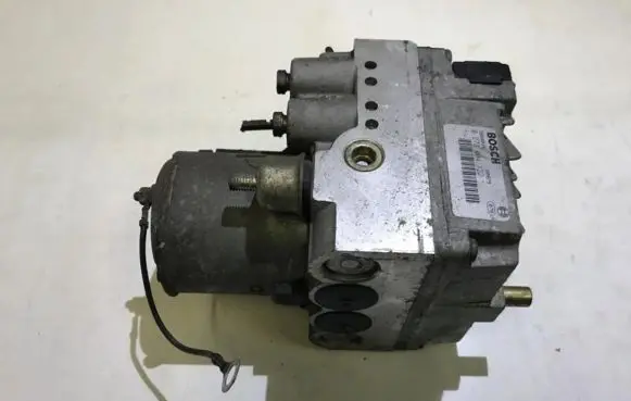 Mitsubishi Carisma ABS Pump MB950399 0265216019
