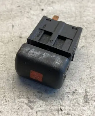 Opel Zafira B Hazard light switch 90589897 09104489